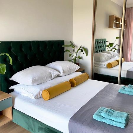 Cozy, Bright & Sunny Apartment With Terrace! Wrocław Dış mekan fotoğraf